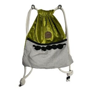 NWT Ulu Green and Gray Backpacks Lightweight Drawstring